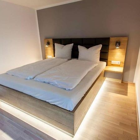 The Room Regensburg Ngoại thất bức ảnh